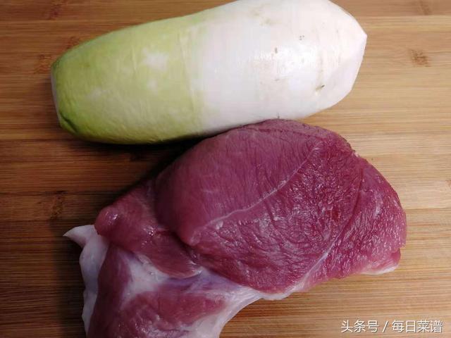 面条这样做,怎样吃都不腻,做法介绍详细,一次一大碗不够吃
