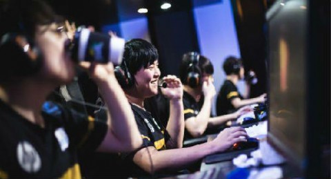 lols6总决赛直播地点 RNGvsTSM直播角逐视频录像