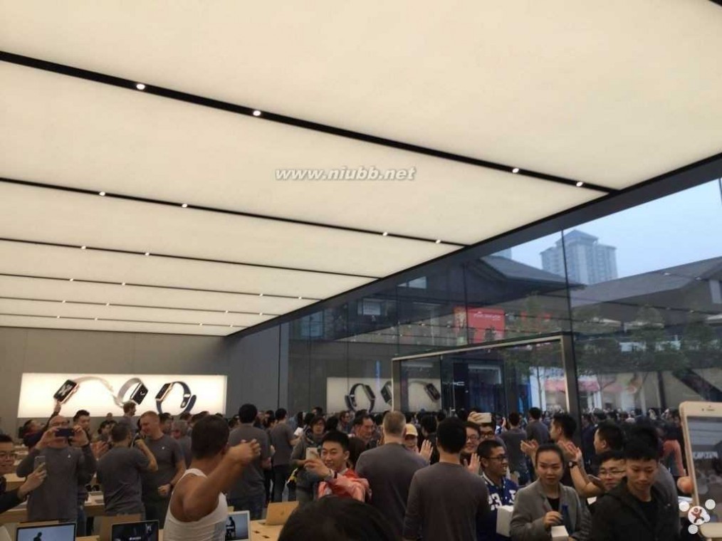 成都apple零售店 成都太昔人里苹果零售店开业：果粉崇奉依旧图